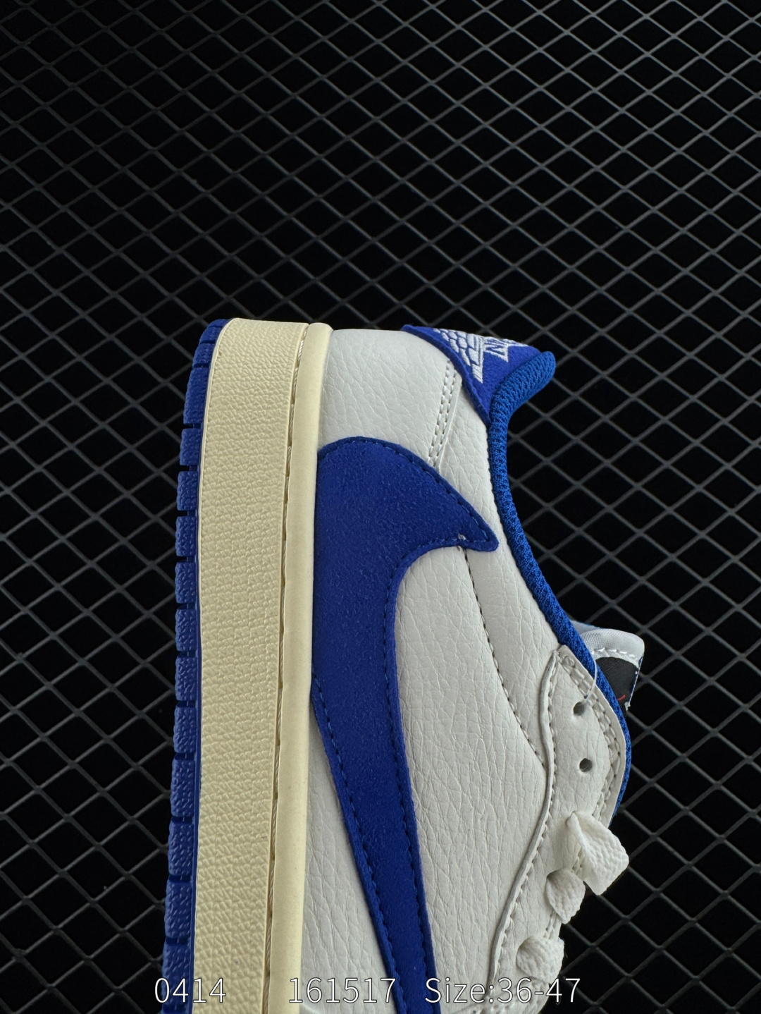 Travis Scott x Air Jordan 1 ” Reverse Mocha “